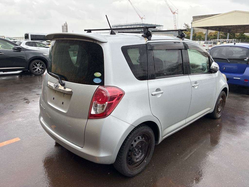 TOYOTA RACTIS