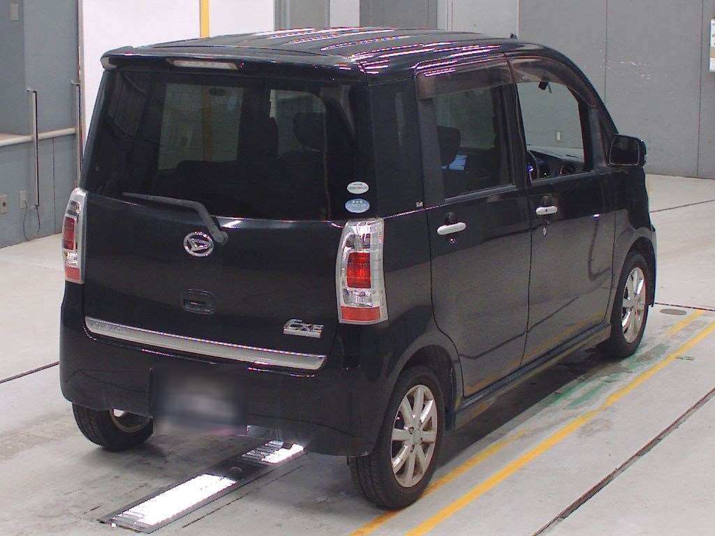 DAIHATSU TANTO EXE