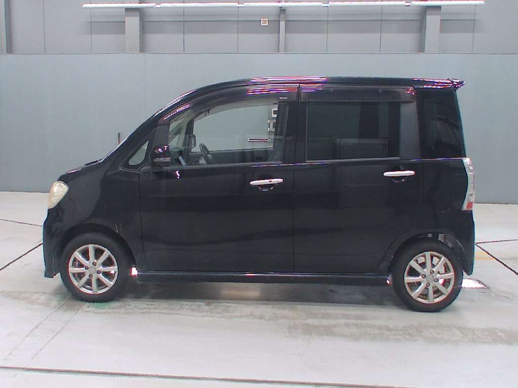 DAIHATSU TANTO EXE