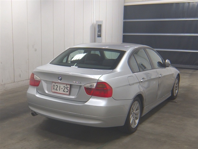 BMW 3-SERIES