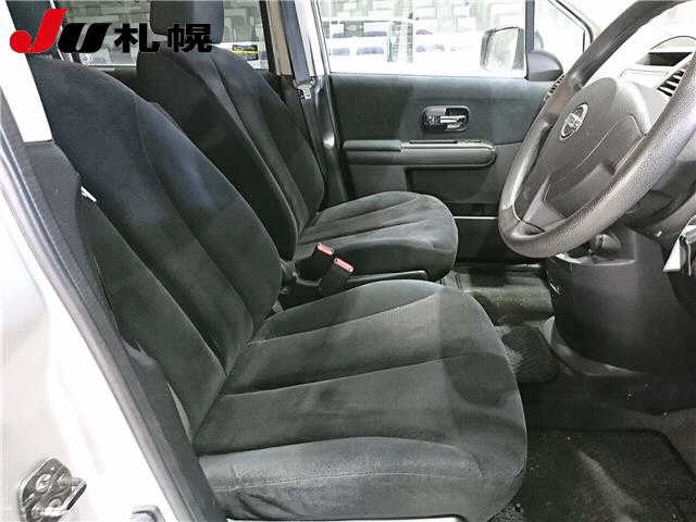 NISSAN LAFESTA