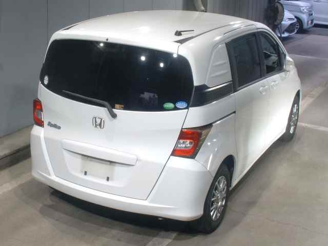 HONDA FREED SPIKE