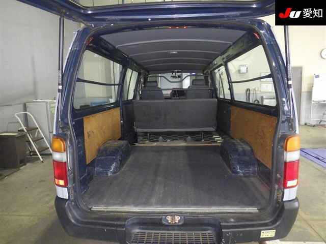 TOYOTA REGIUS ACE