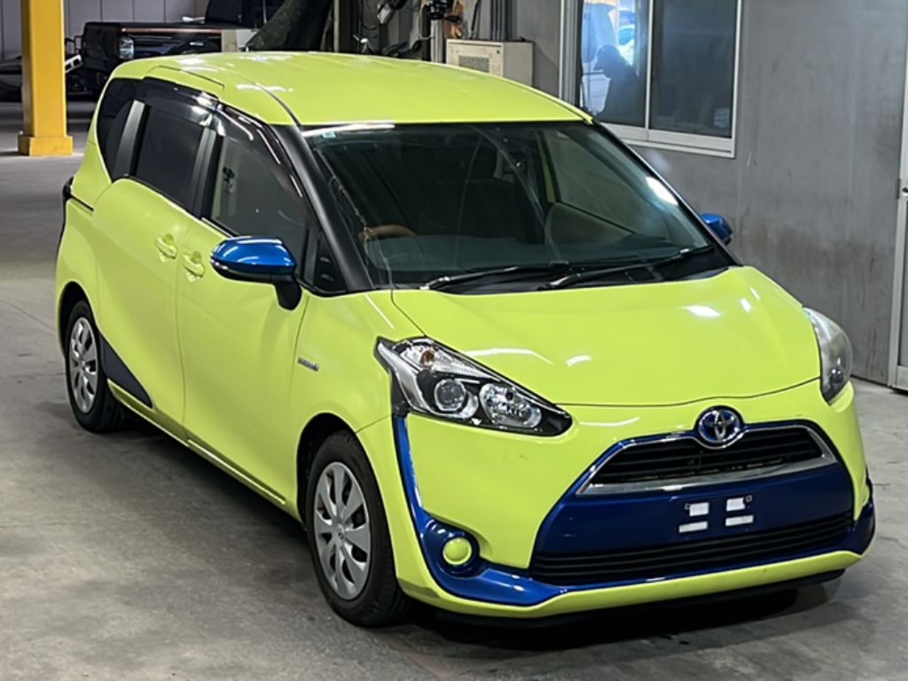 TOYOTA SIENTA