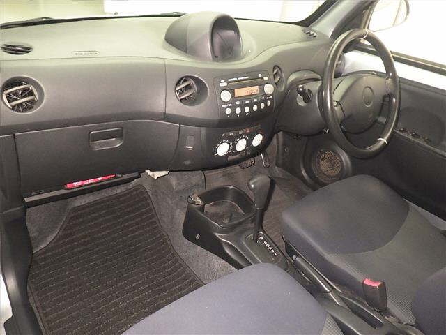 DAIHATSU ESSE