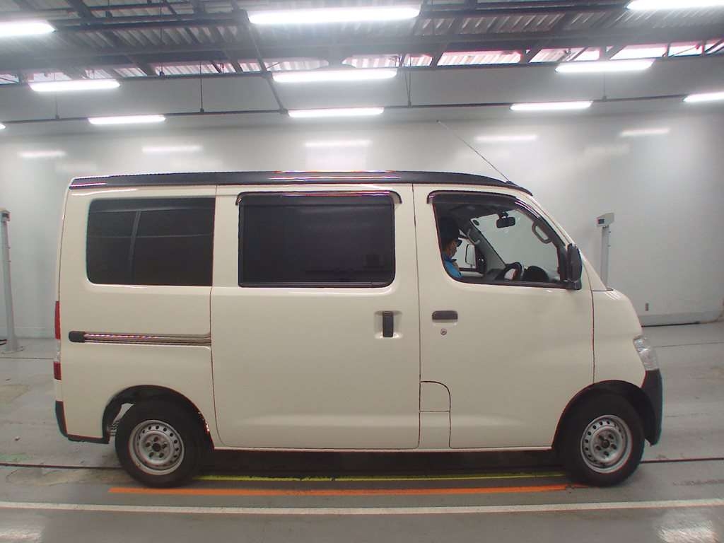 TOYOTA LITE ACE
