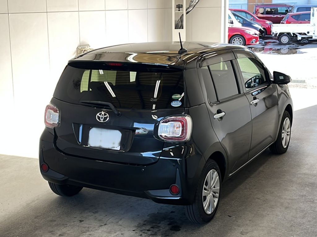 DAIHATSU BOON