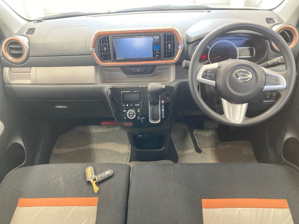 DAIHATSU BOON
