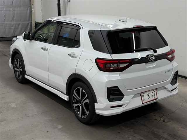 DAIHATSU ROCKY