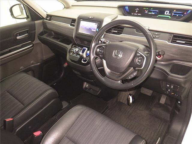 HONDA FREED+