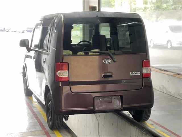 DAIHATSU MOVE CONTE