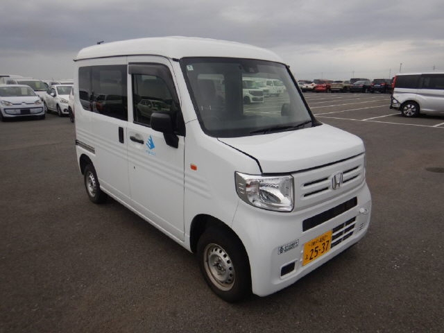 HONDA N-VAN