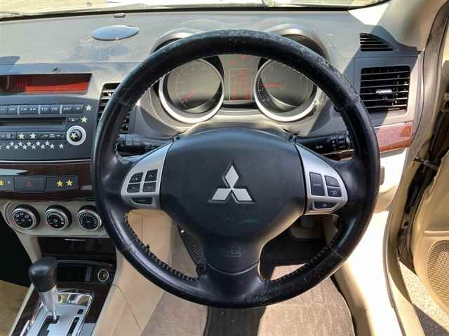 MITSUBISHI GALANT FORTIS