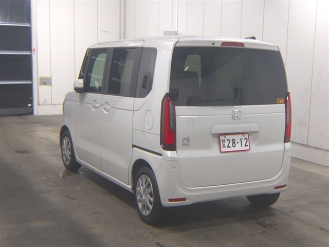 HONDA N-BOX