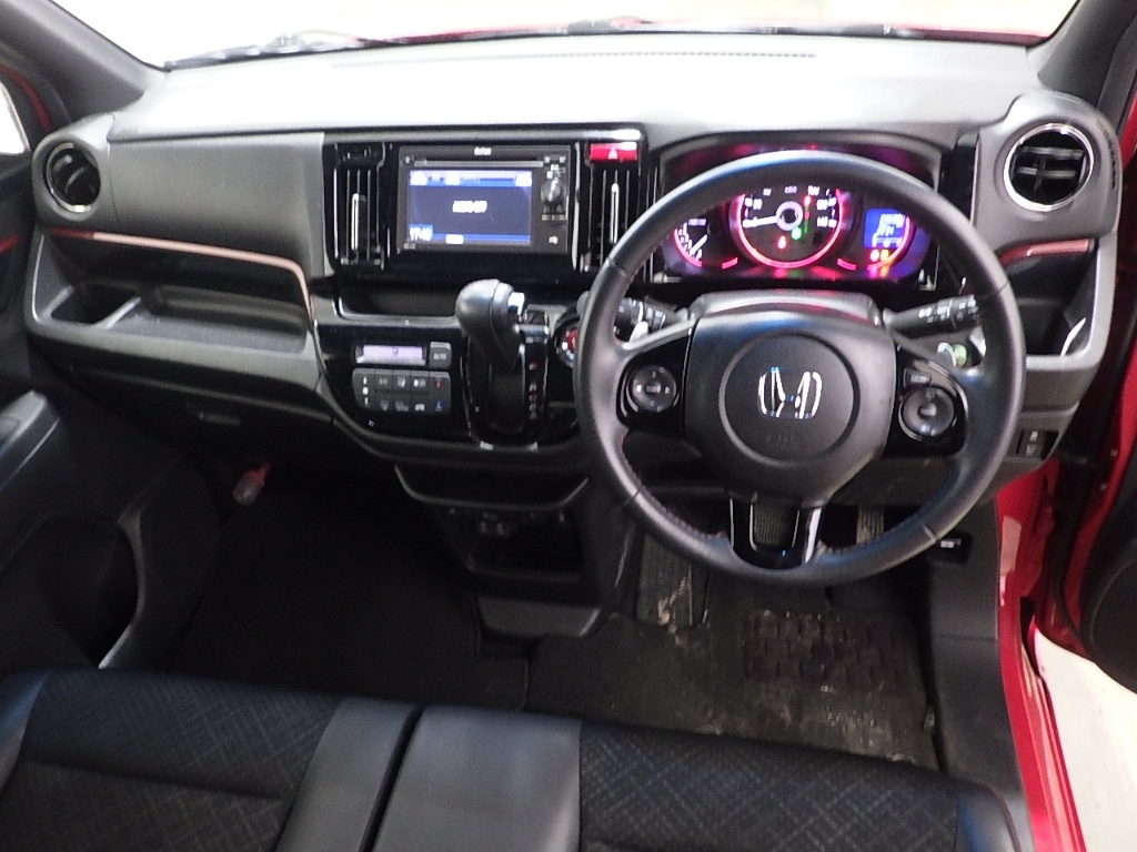 HONDA N-WGN