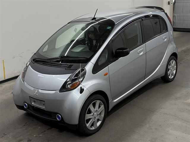 MITSUBISHI I