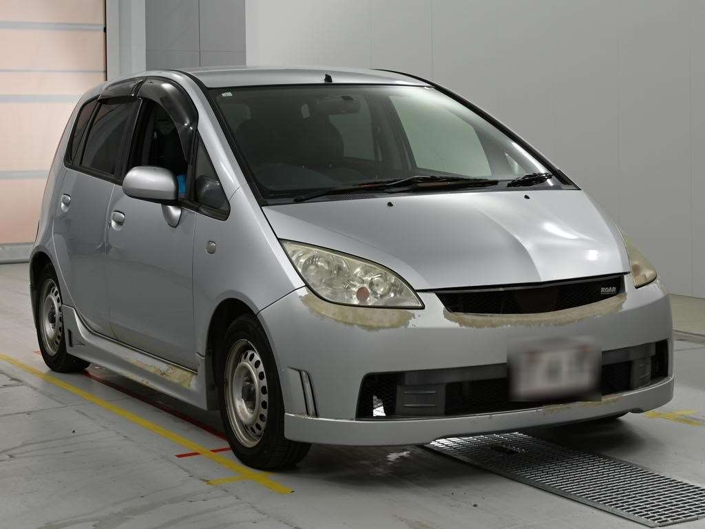 MITSUBISHI COLT