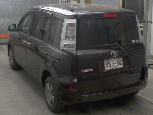 TOYOTA SIENTA