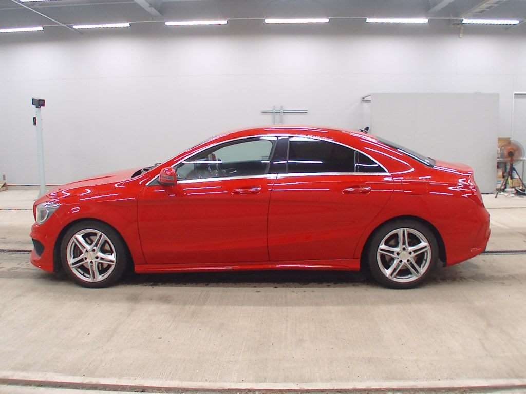 MERCEDES-BENZ CLA-CLASS