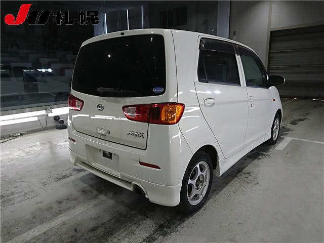 DAIHATSU MAX