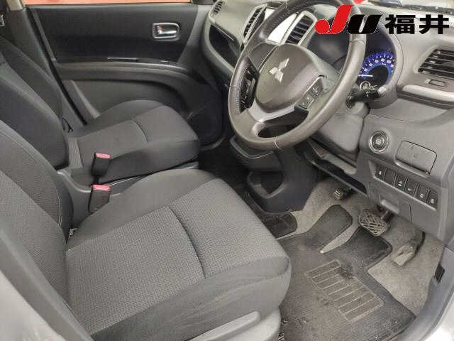 MITSUBISHI DELICA D:2