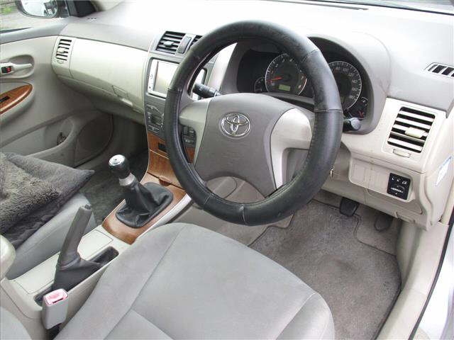 TOYOTA COROLLA AXIO