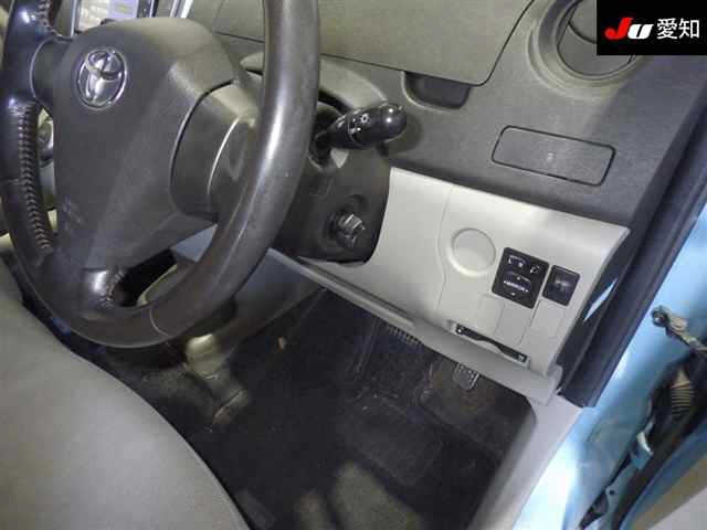 TOYOTA PASSO SETTE