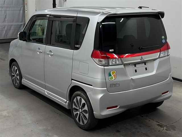 MITSUBISHI DELICA D:2