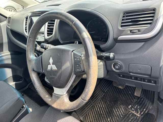 MITSUBISHI DELICA D:2