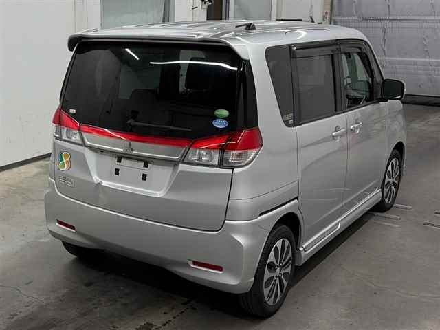 MITSUBISHI DELICA D:2