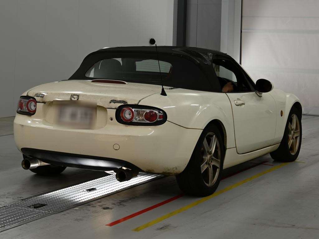 MAZDA ROADSTER