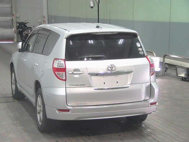 TOYOTA VANGUARD