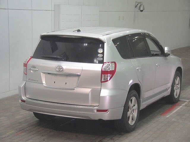 TOYOTA VANGUARD