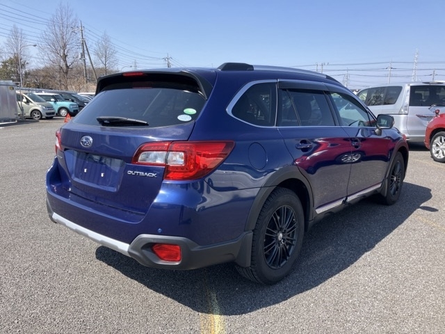 SUBARU OUTBACK