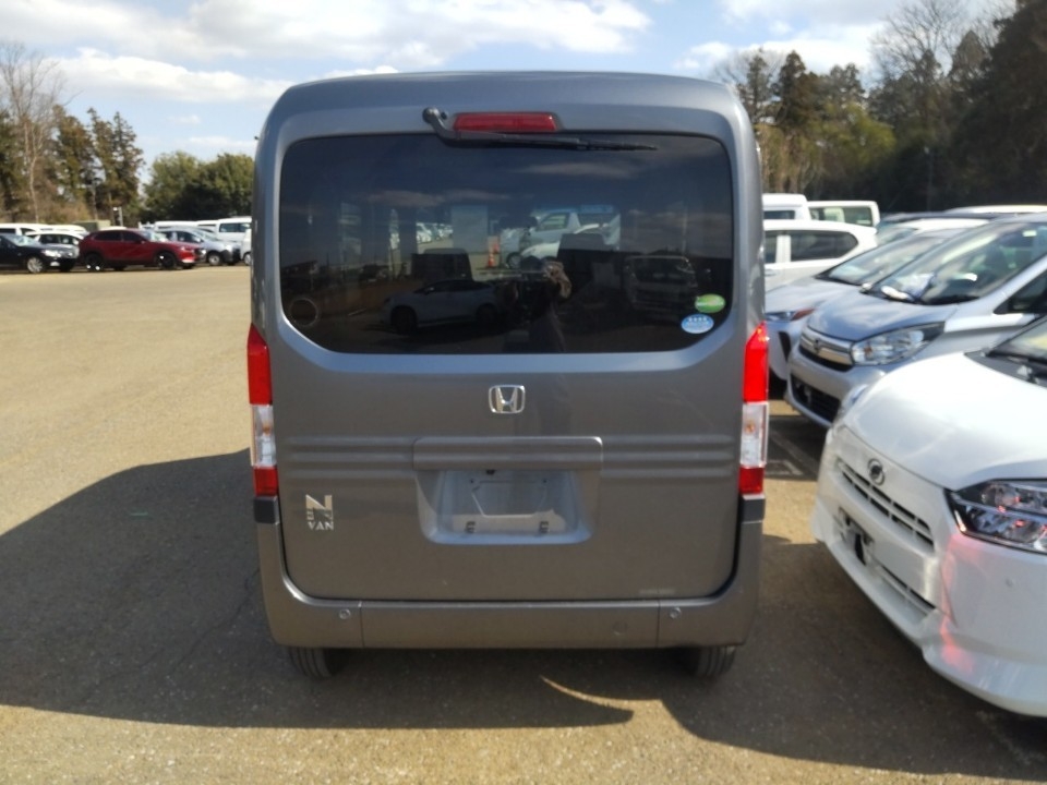 HONDA N-VAN