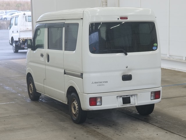 MITSUBISHI MINICAB