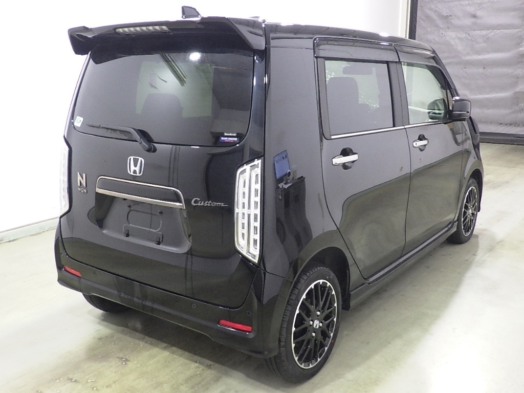 HONDA N-WGN
