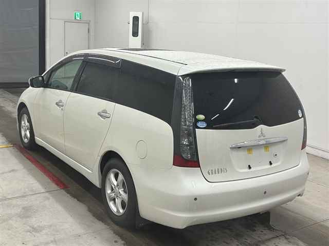 MITSUBISHI GRANDIS
