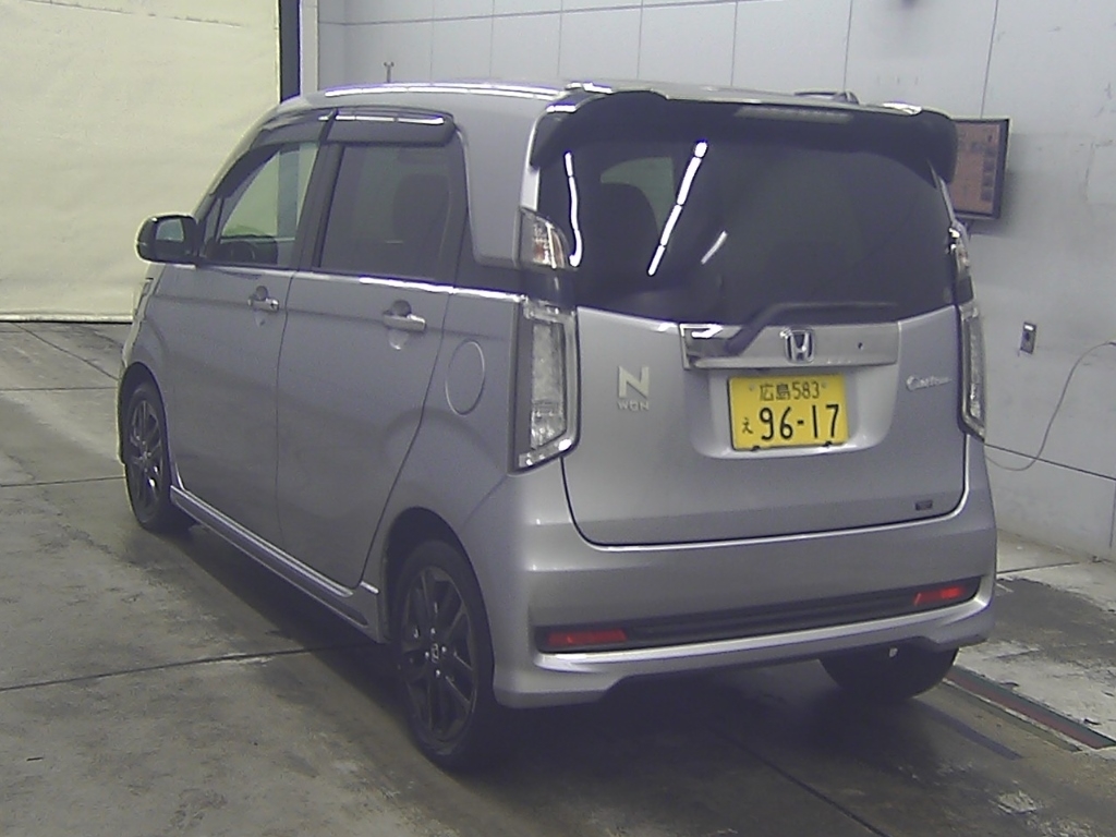 HONDA N-WGN
