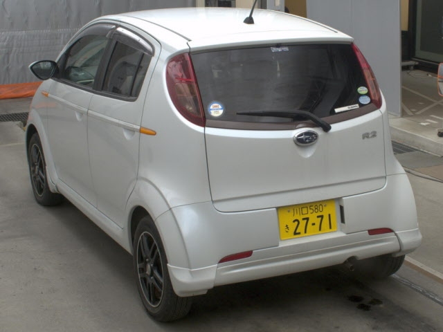 SUBARU R2