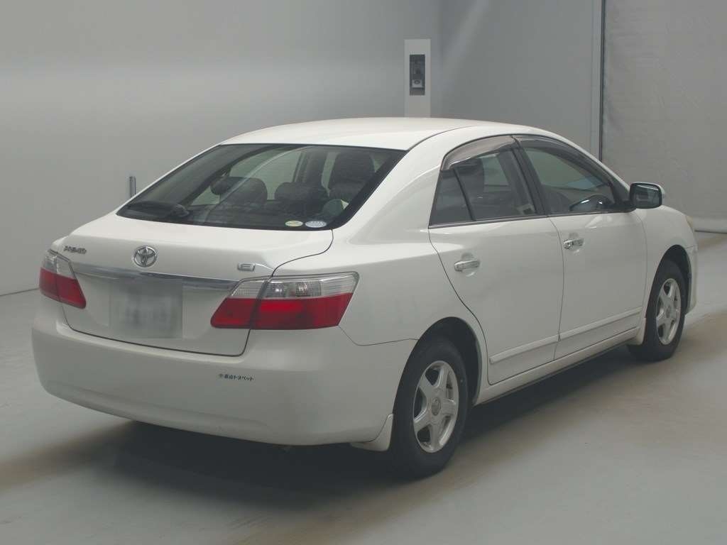 TOYOTA PREMIO