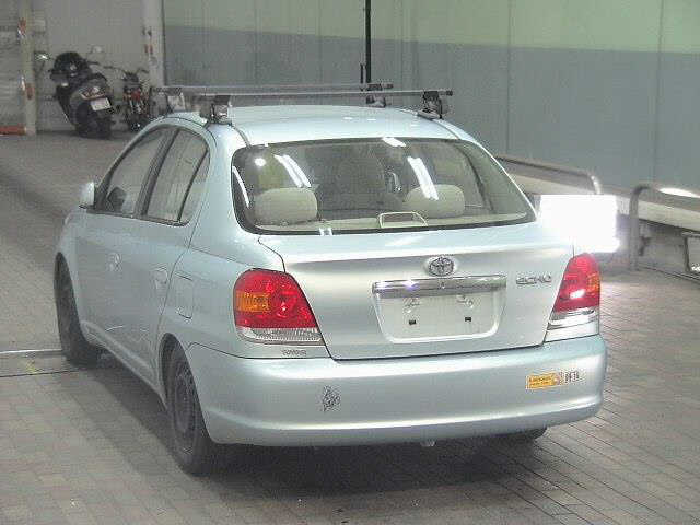 TOYOTA PLATZ