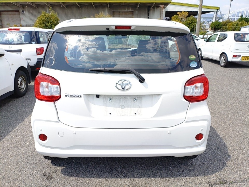 TOYOTA PASSO