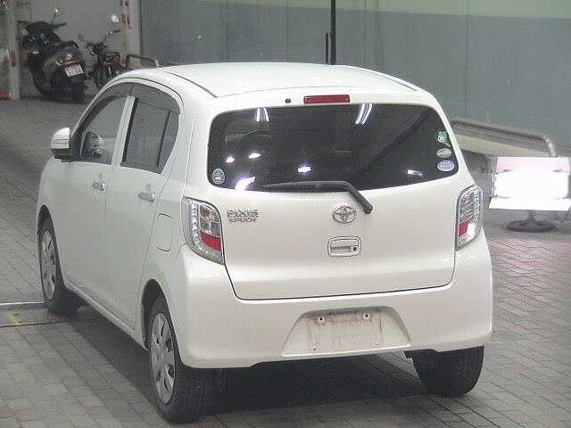TOYOTA PIXIS EPOCH