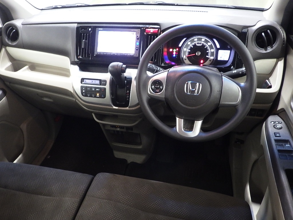 HONDA N-WGN