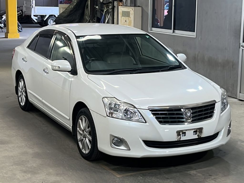 TOYOTA PREMIO