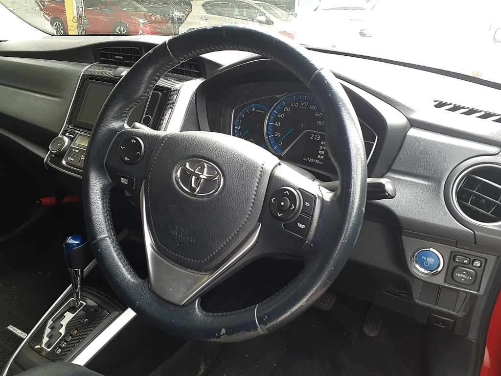 TOYOTA COROLLA FIELDER