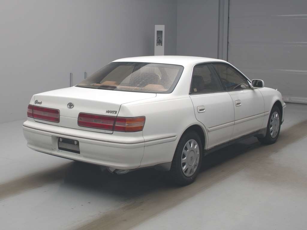 TOYOTA MARK II
