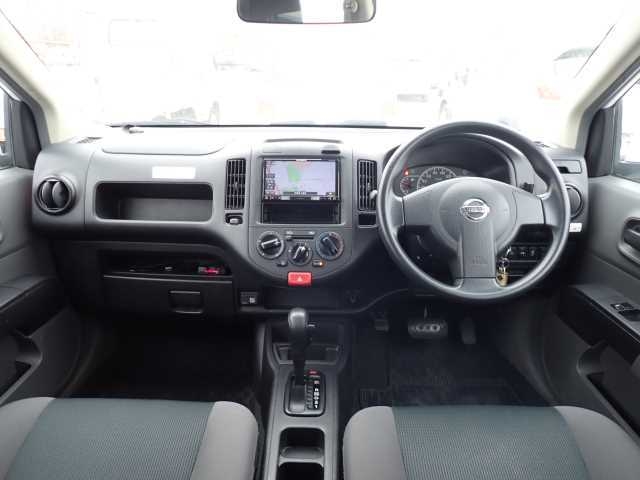 NISSAN AD