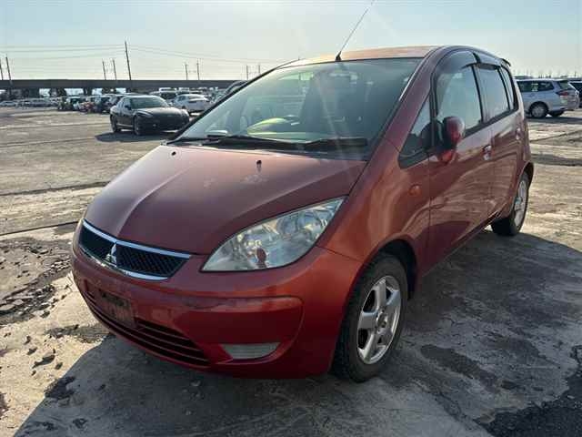 MITSUBISHI COLT